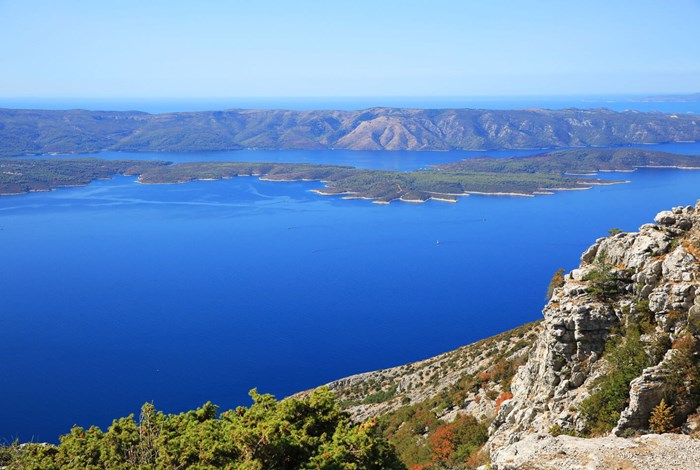 View form the highest mountain on Brac island