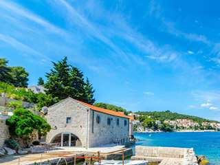 Villa St Nicholas Harbour