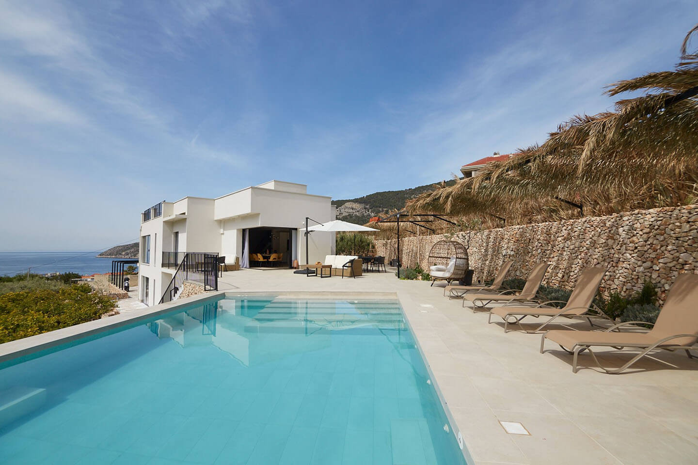 Villa La Vie Charmante, Komiza