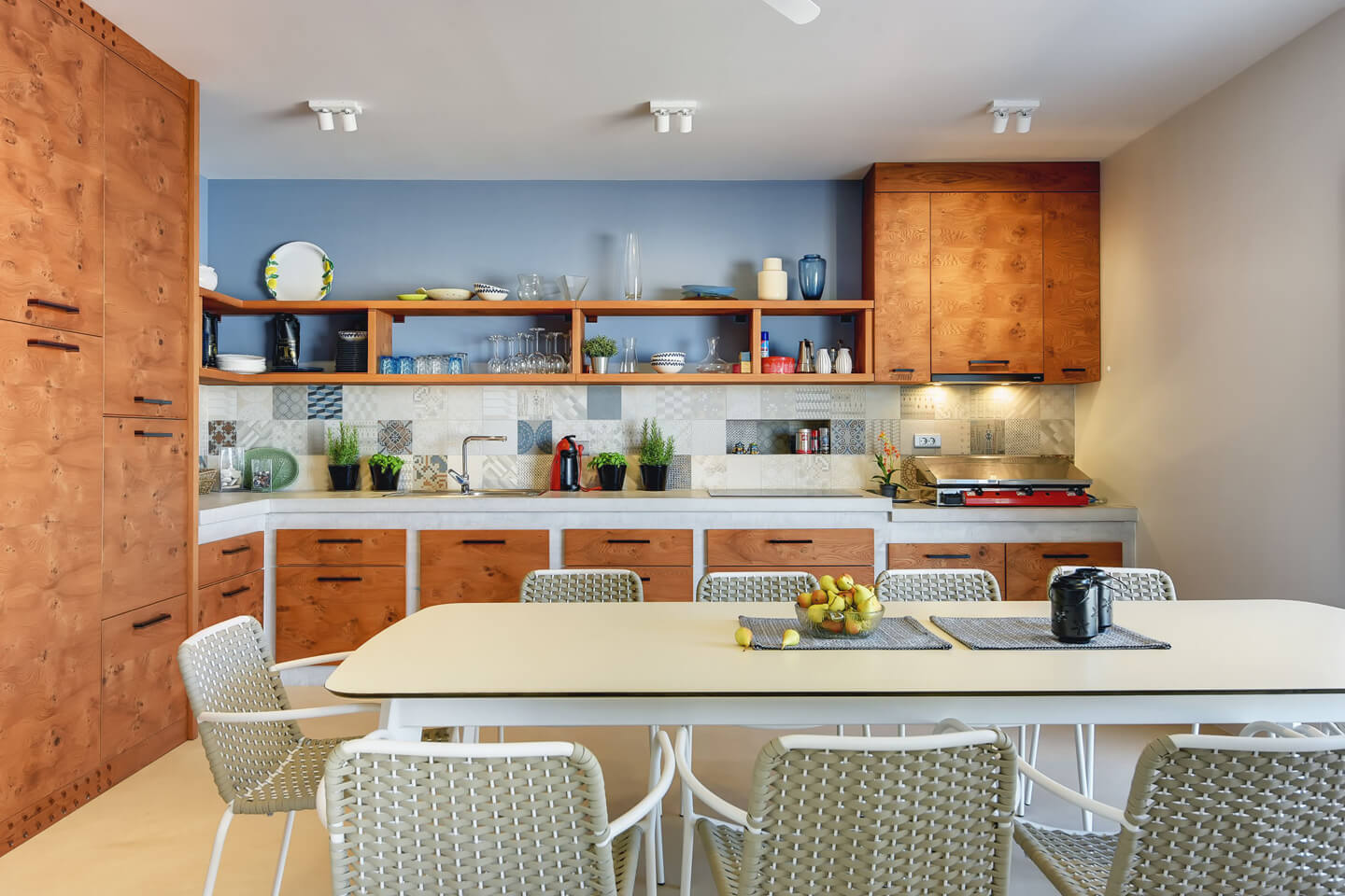 Fully equipped kitchen