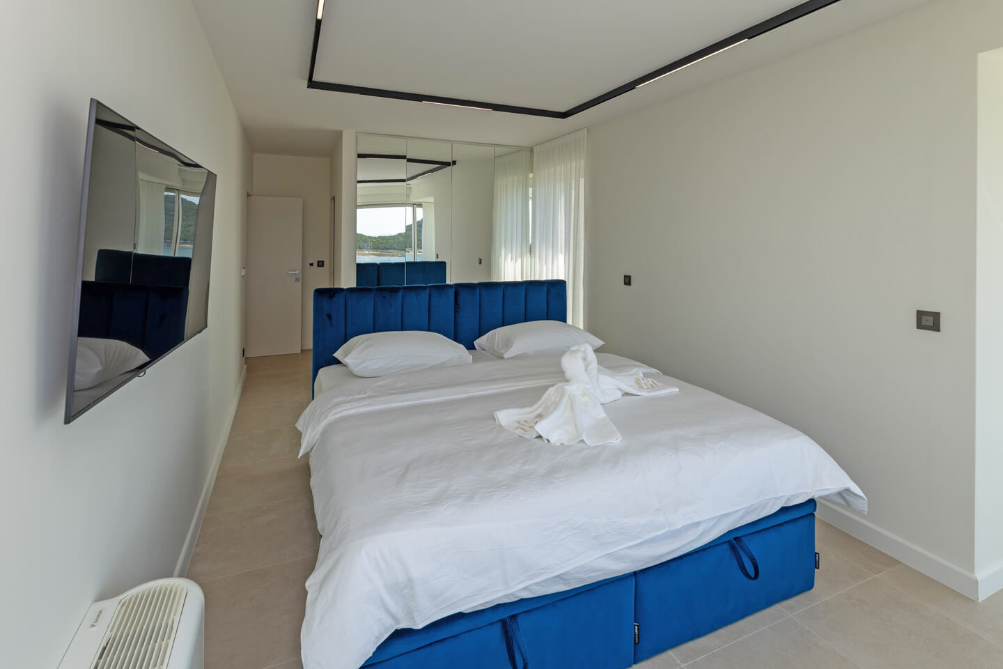 First floor bedroom 1