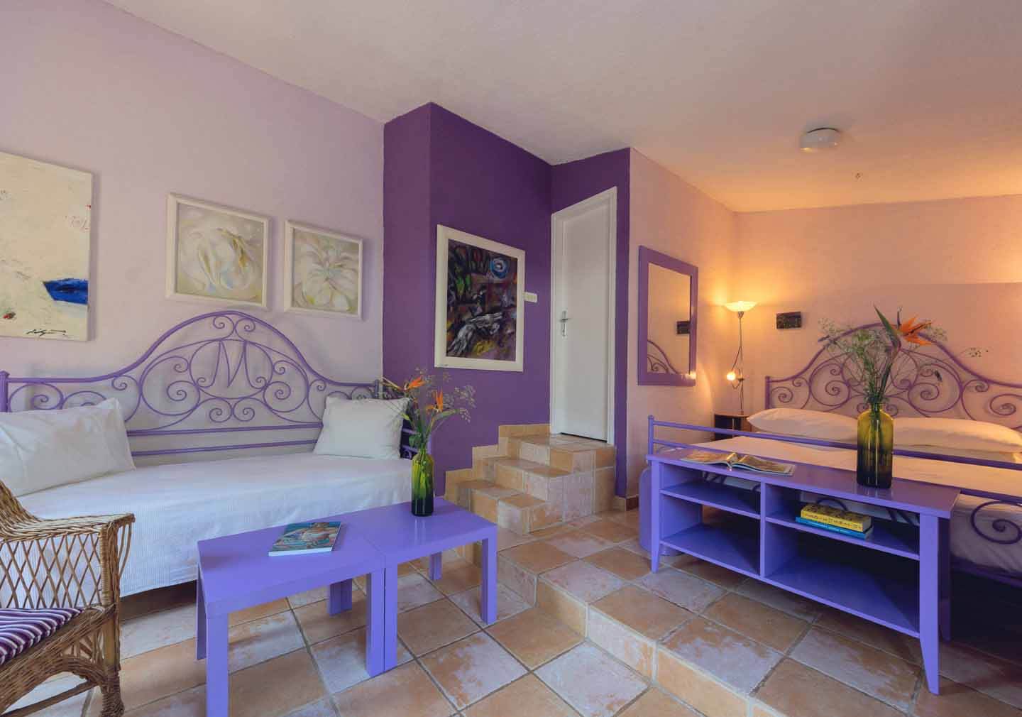 Double bedroom and sofa