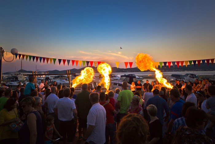 Fire eating in Biograd