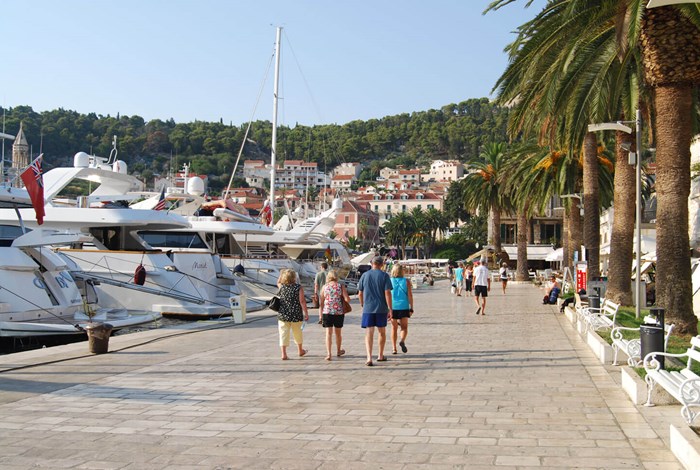 The Riva, Hvar