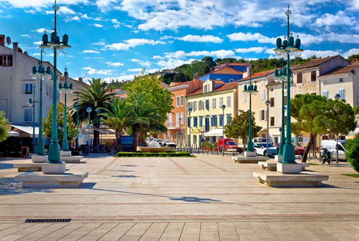 Mali Losinj square