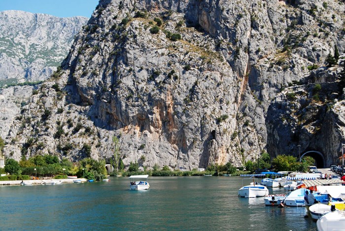 Entrance to the Cetina Canyon
