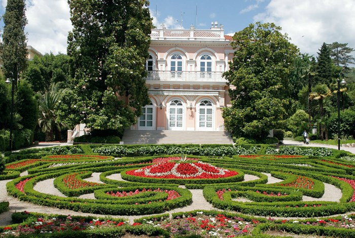 Classical villa in Opatija