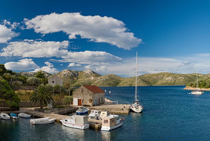 Small harbour on Rava island
