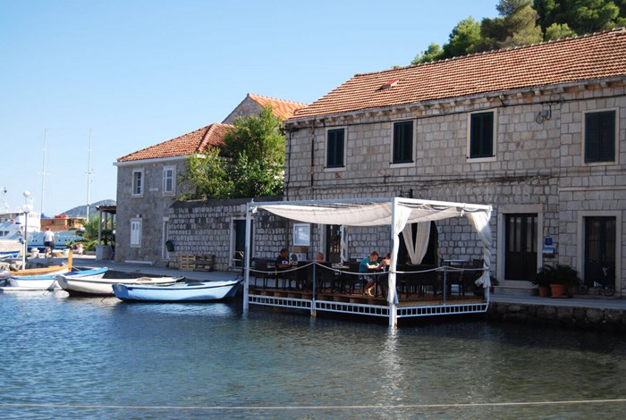 Waterside cafe in Sudjuradj on Sipan