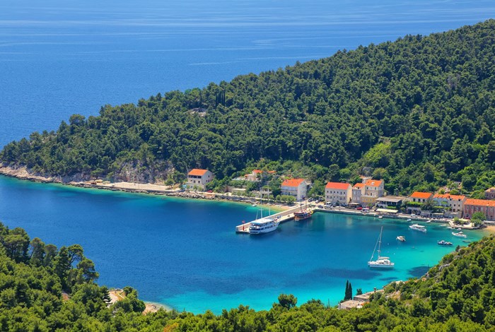 Trstenik Bay
