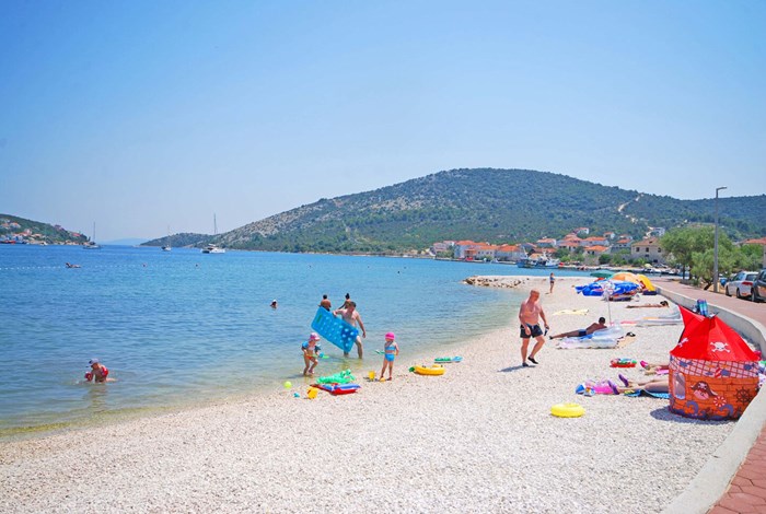 Vinisce beaches