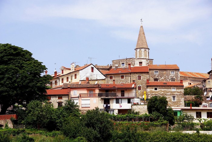 Visnjan view of the town