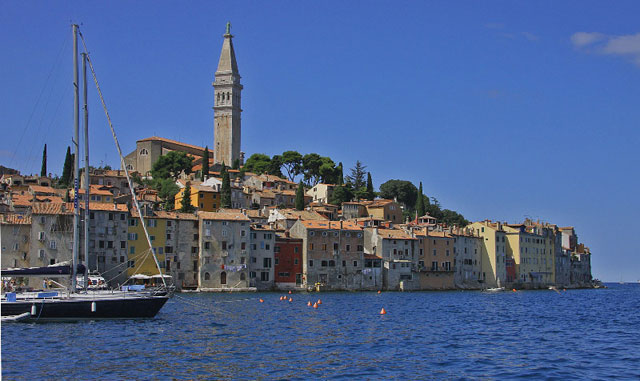 Rovinj with yachts in front